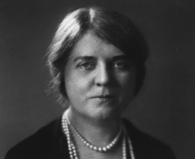 Special Agent Lenore Houston